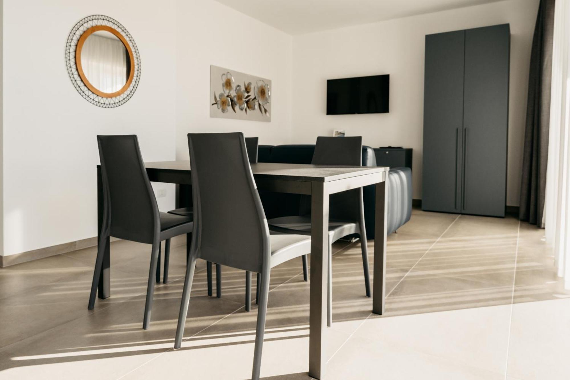 Apartments Monsurei, Lake View Bardolino Luaran gambar