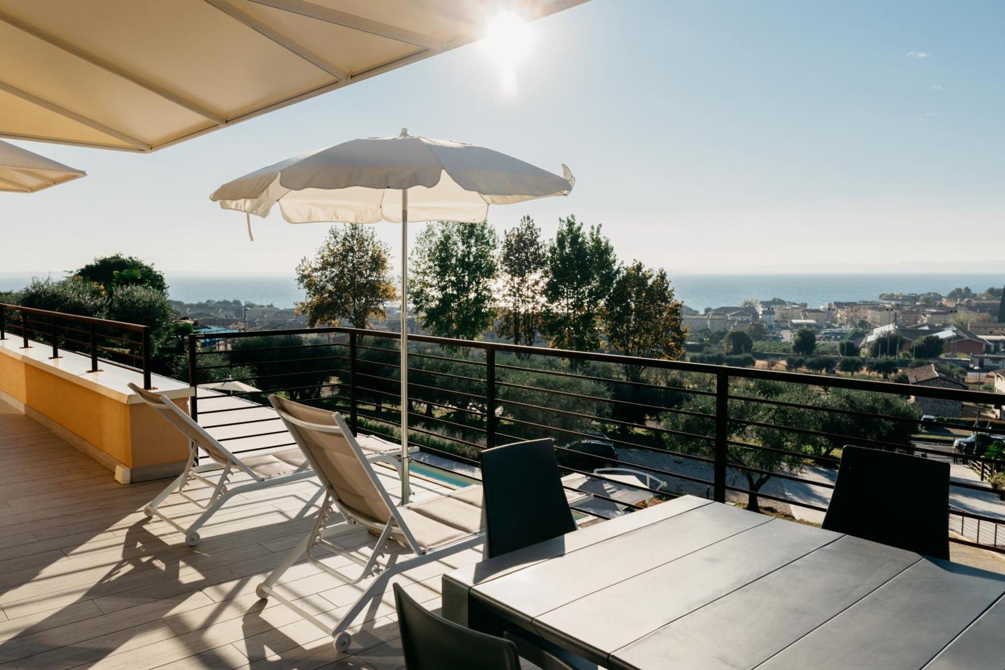 Apartments Monsurei, Lake View Bardolino Luaran gambar